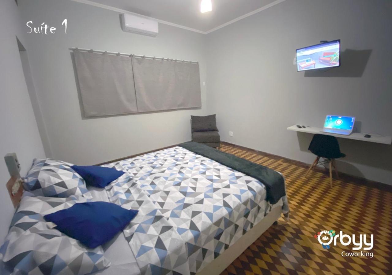 Ritz Hostel Araçatuba エクステリア 写真