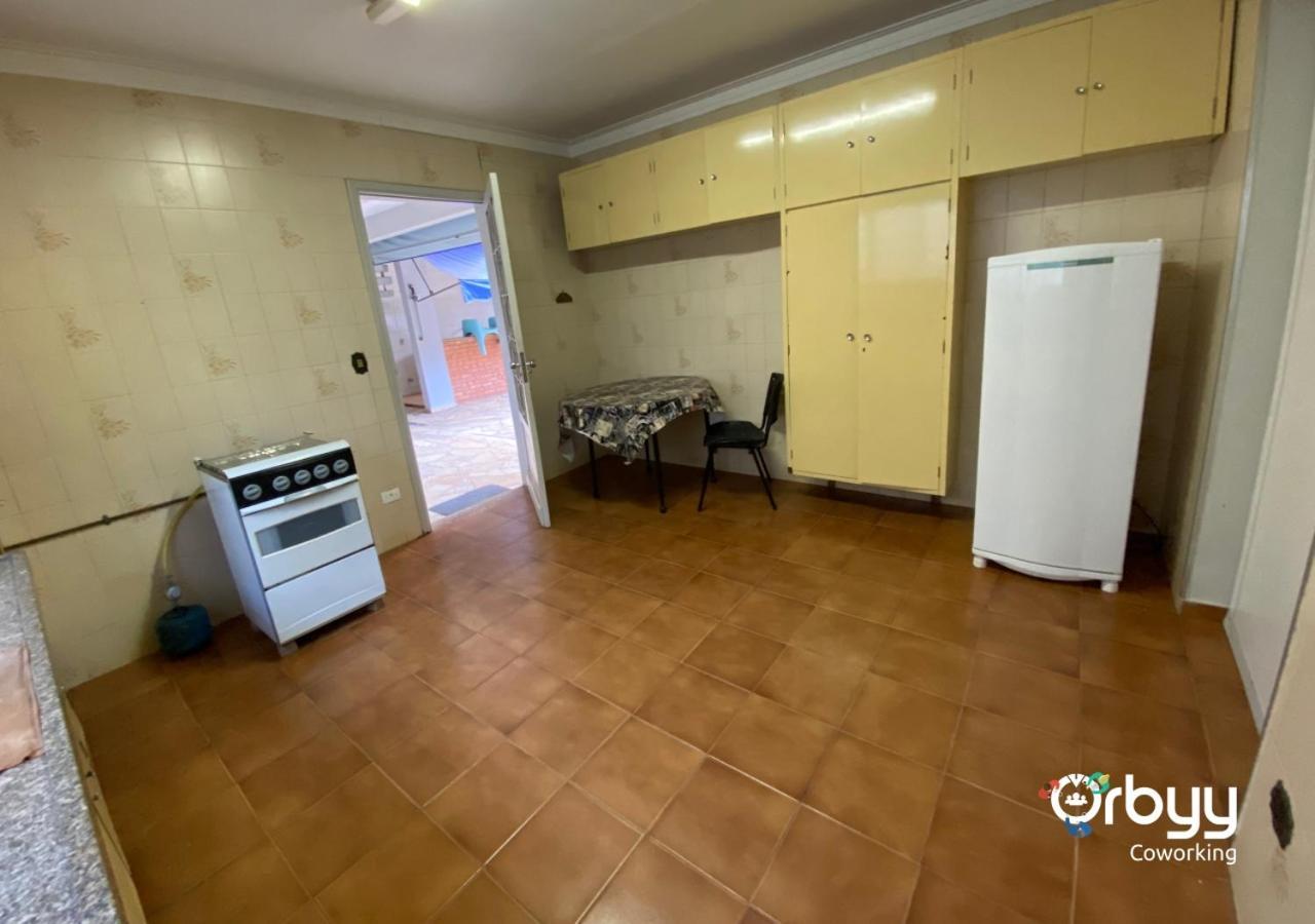 Ritz Hostel Araçatuba エクステリア 写真
