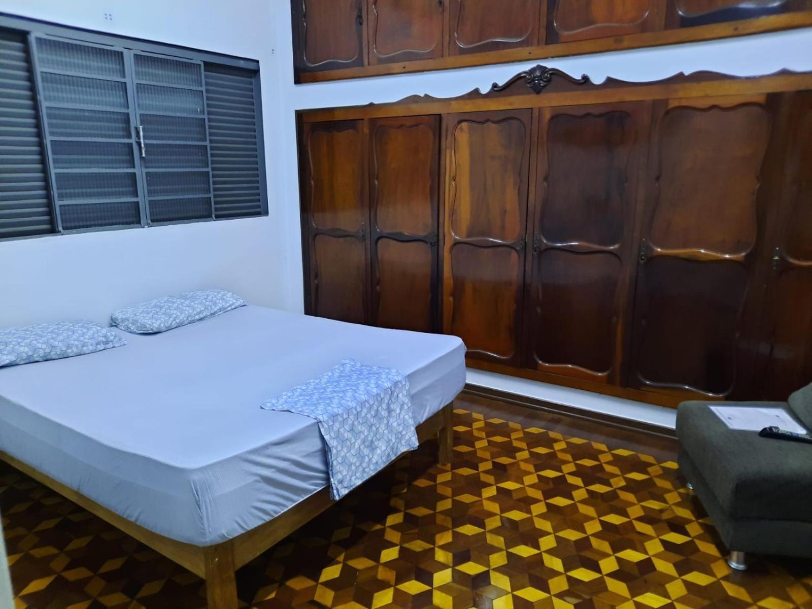 Ritz Hostel Araçatuba エクステリア 写真
