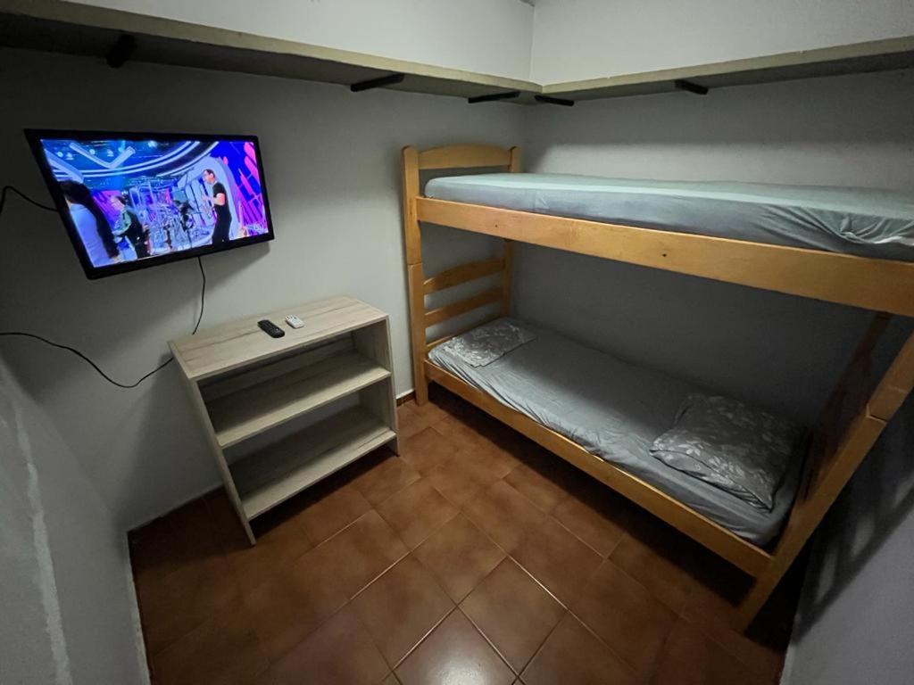 Ritz Hostel Araçatuba エクステリア 写真